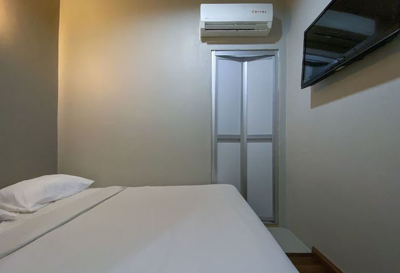 בית מלון כפרי Oyo 90222 Ling S Airbnb