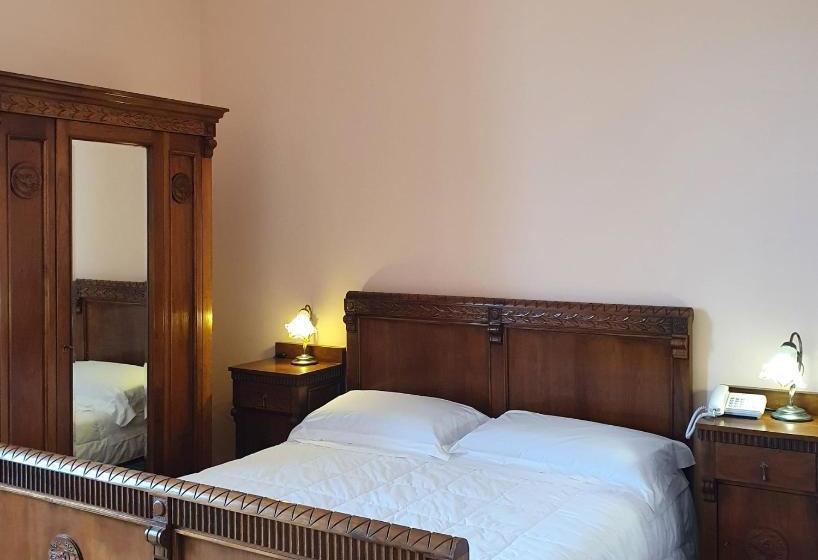 Hotel Albergo Palazzo Sant Anna