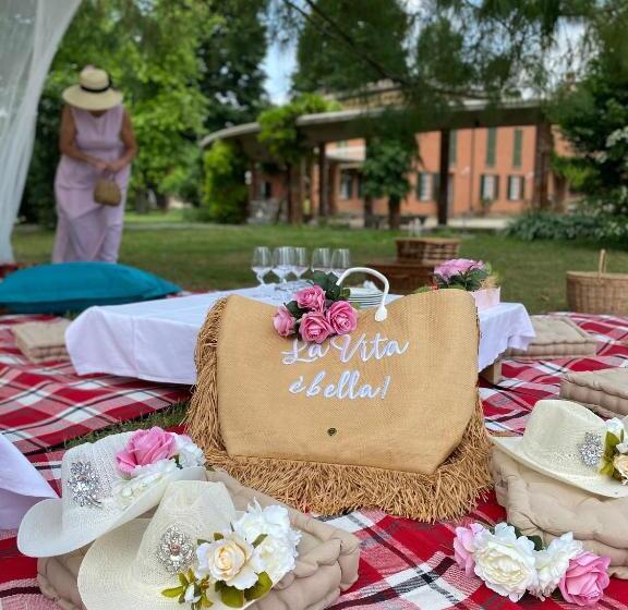 בית מלון כפרי Tenuta Pizzone