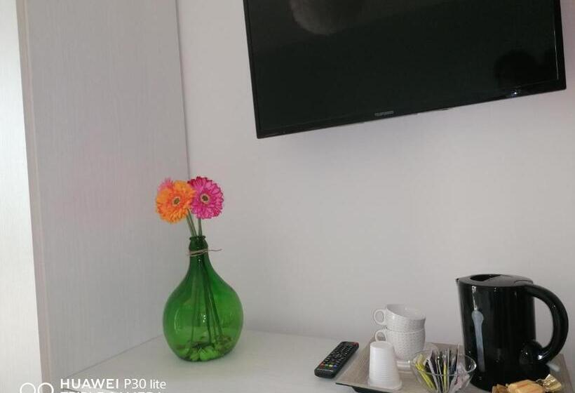 Le Stanze Del Sole B&b