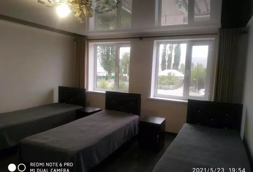 پانسیون Malika Guest House