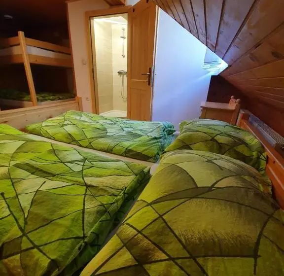 پانسیون Pr` Florjan