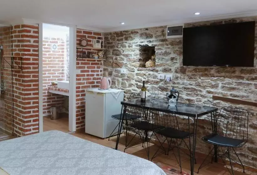 پانسیون Villa 70 Guesthouse