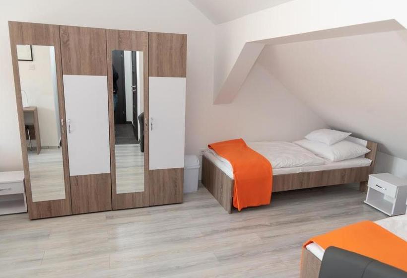 צימר Keresztúri Vendégház