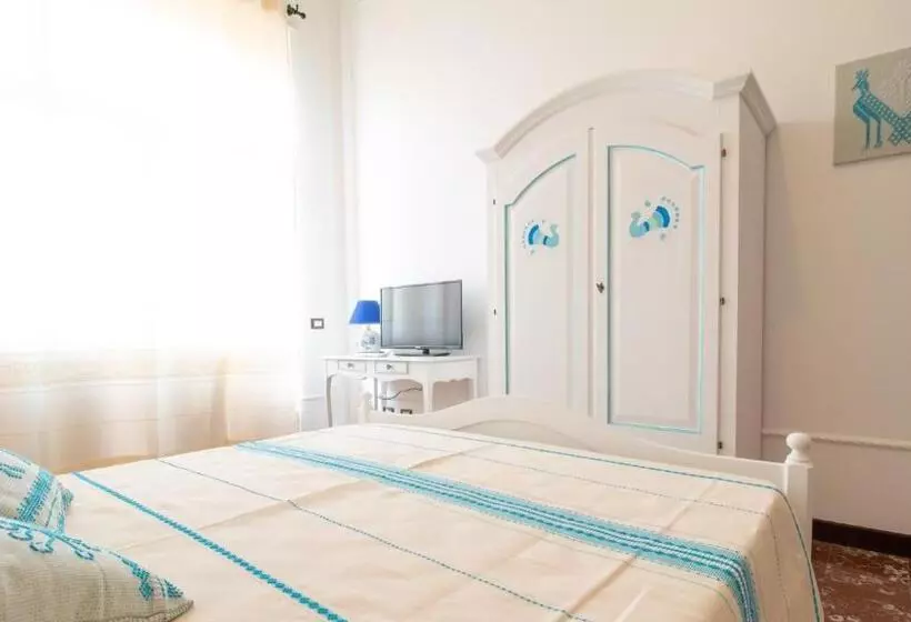 ベッドアンドブレックファースト Sardinianworld   Cocco E Dessi Home