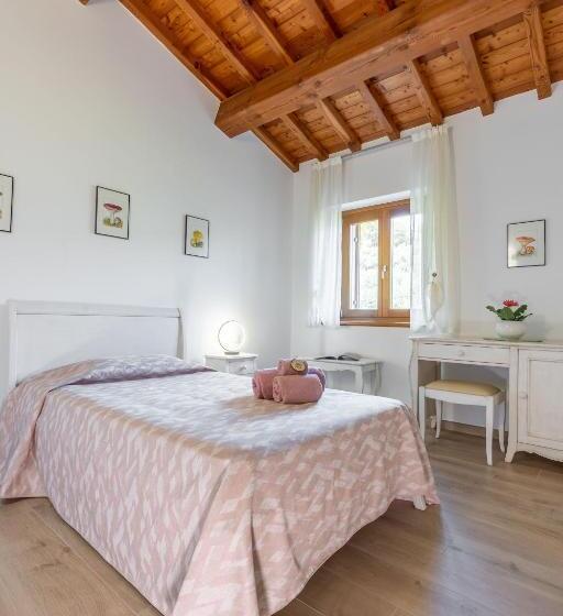 فندق Agriturismo Ai Dossi