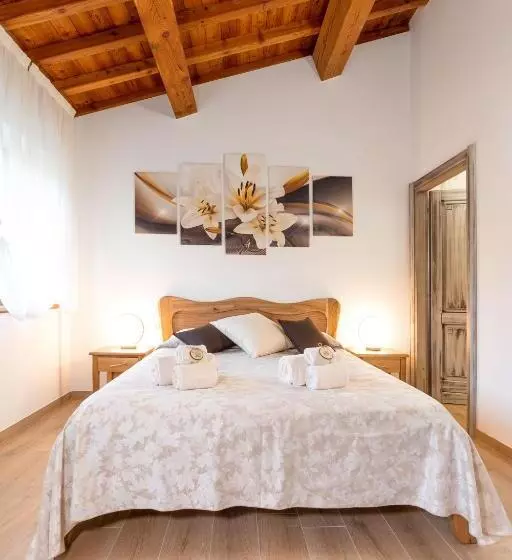 ホテル Agriturismo Ai Dossi