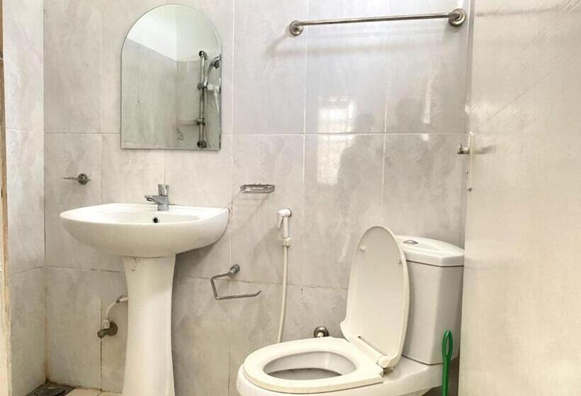 فندق Kandy Lake Layathraa