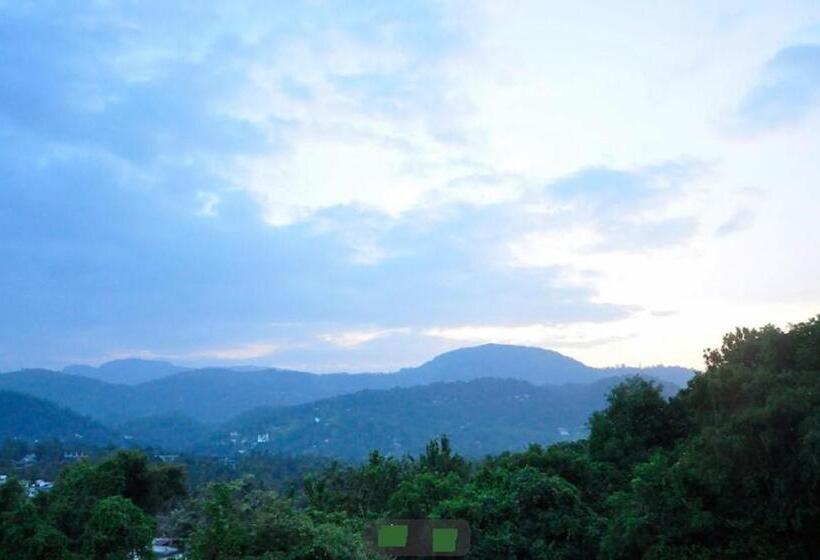 فندق Kandy Lake Layathraa