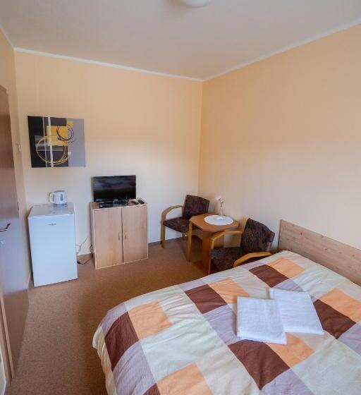 호텔 Pension V Lukách