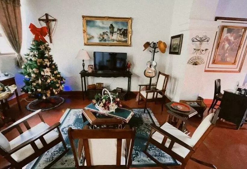 ペンション Hostal La Española Parras