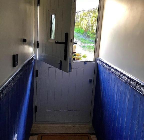 بنسيون Room In Holiday House   Village Life Holmfirth