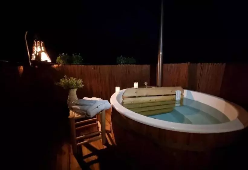 استراحتگاه Nits De Bosc