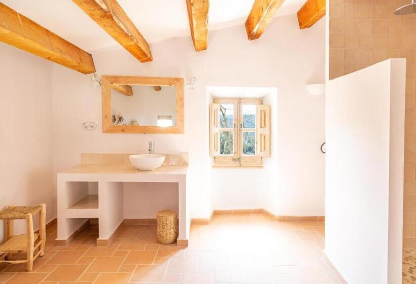 استراحتگاه Nits De Bosc