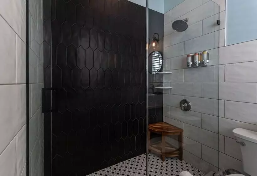 Retkeilymaja The Porch On Frances Inn   Adults Exclusive