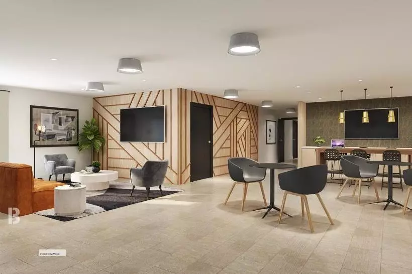 هتل Residences At Solomon Pond