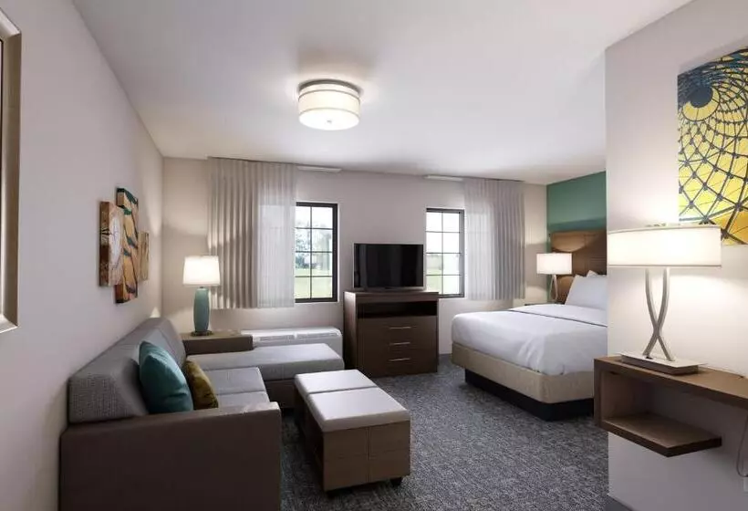 Hotelli Staybridge Suites   Southgate   Detroit Area, An Ihg