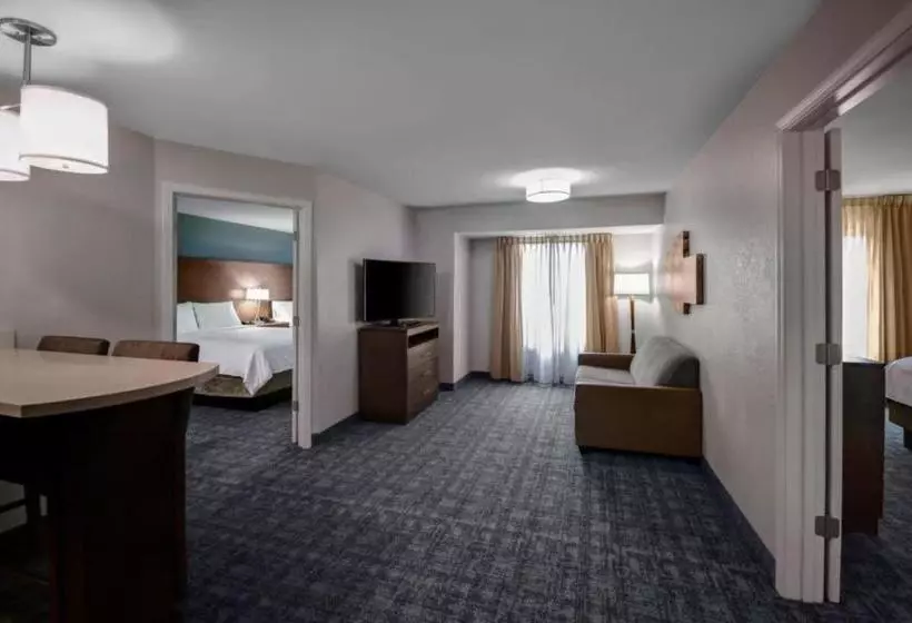 Hotelli Staybridge Suites   Southgate   Detroit Area, An Ihg