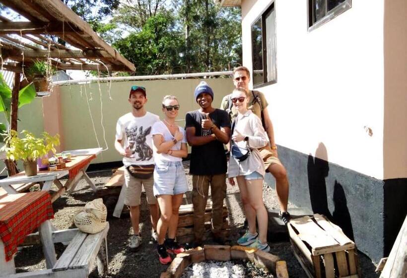 هاستل Swahili House & Art