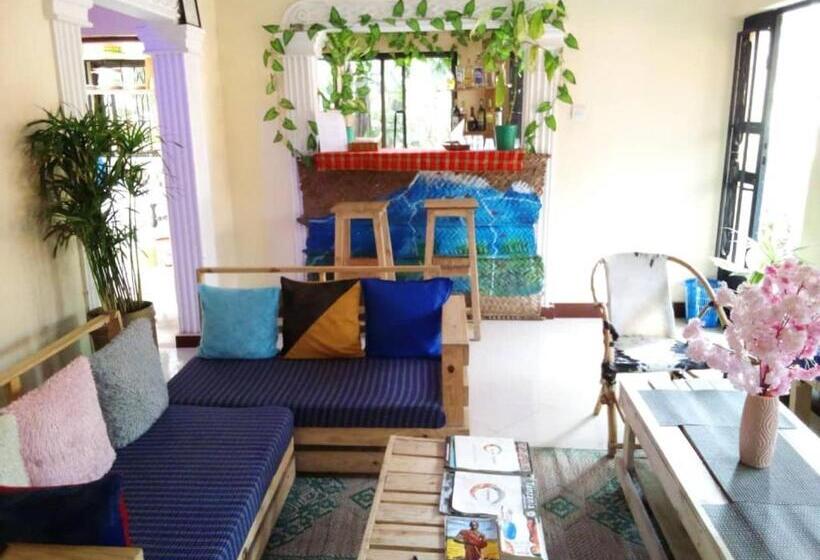 هاستل Swahili House & Art