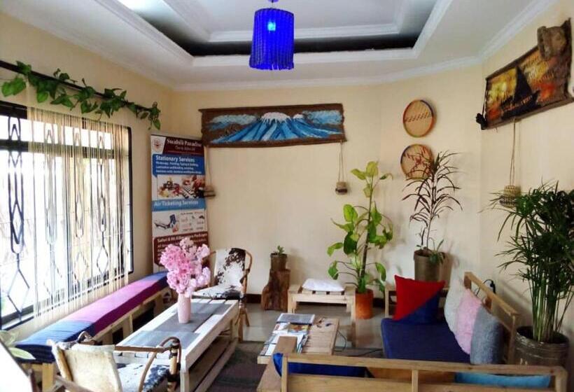 هاستل Swahili House & Art