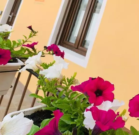 ベッドアンドブレックファースト Bb Borgo Biella