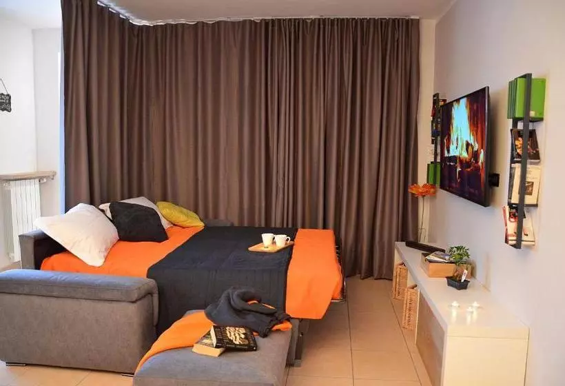 ベッドアンドブレックファースト Bb Borgo Biella