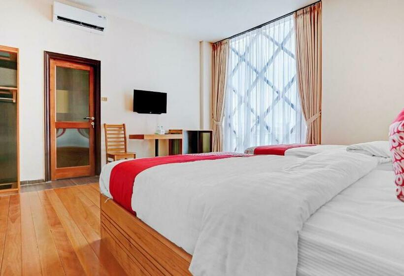 בית מלון כפרי Capital O 90428 Remington