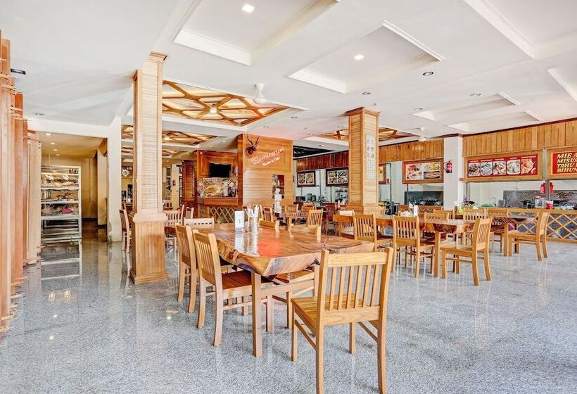 בית מלון כפרי Capital O 90428 Remington