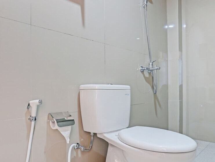 בית מלון כפרי Capital O 90428 Remington