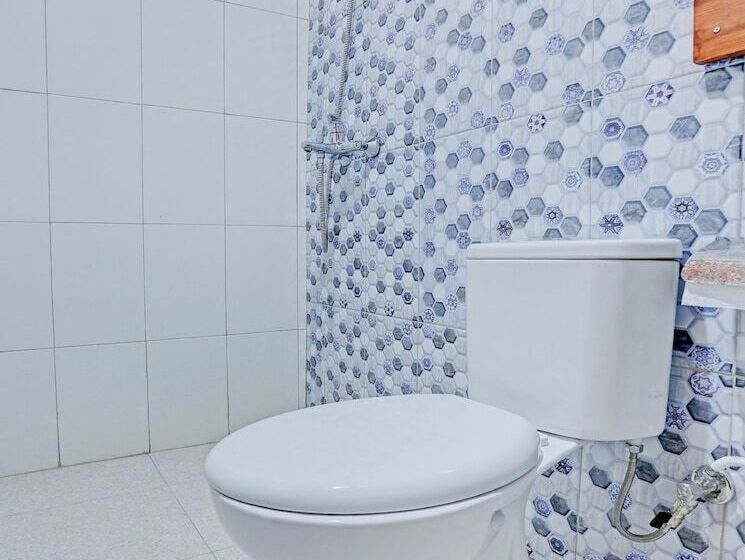 בית מלון כפרי Capital O 90428 Remington