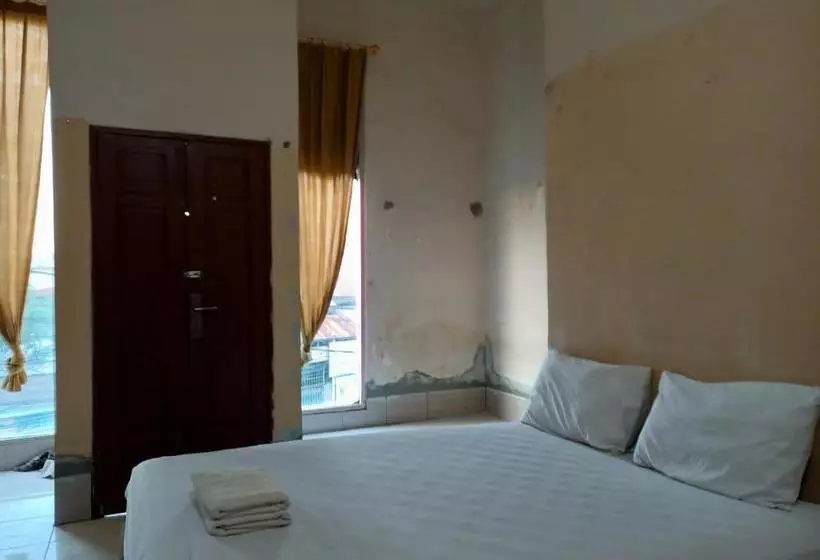 ホテル Oyo 90441 Kuntawa Guesthouse