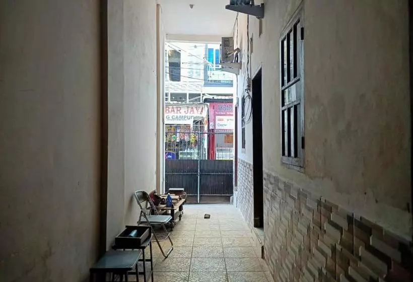 ホテル Oyo 90441 Kuntawa Guesthouse