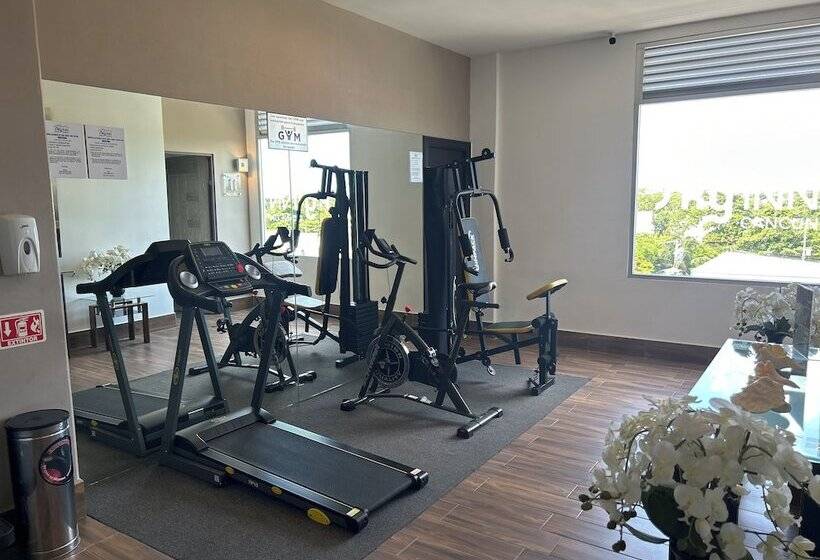 فندق Sky Inn Cancun