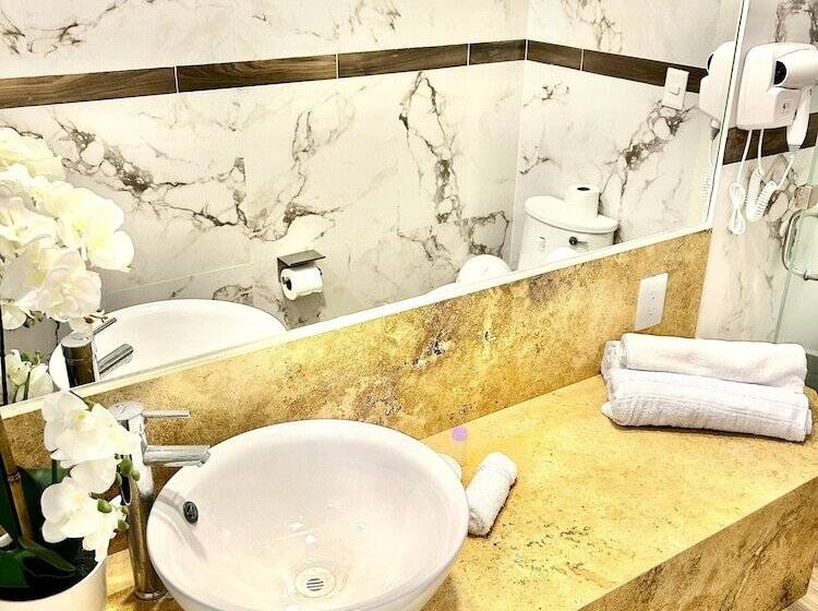 فندق Sky Inn Cancun