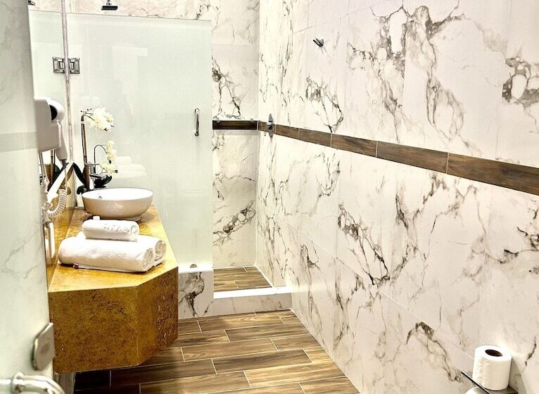 فندق Sky Inn Cancun