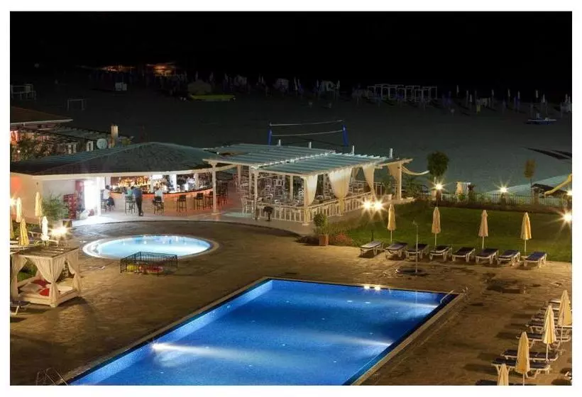 Aparthotel Regina Mare