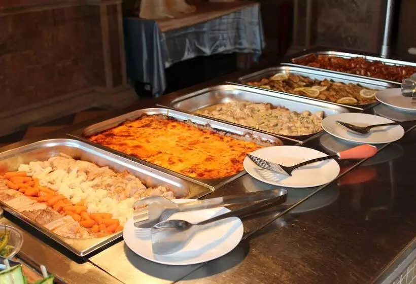 Atrium Beach Hotel   All Inclusive