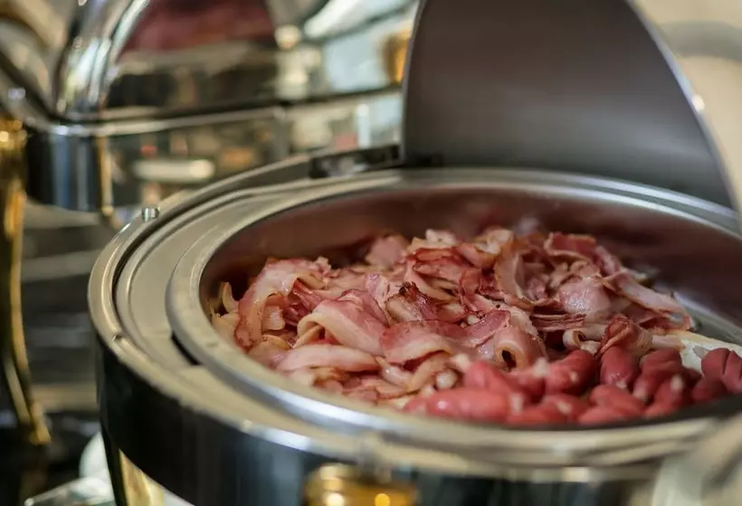 Flora Centre Hotel & Spa