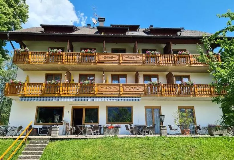 בית מלון כפרי Carossa Bed&breakfast