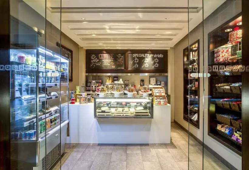هتل Centro Barsha By Rotana