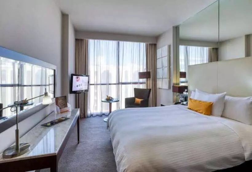 هتل Centro Barsha By Rotana