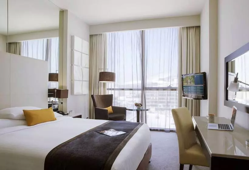 هتل Centro Barsha By Rotana