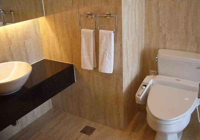 Hotel Dalian Leewan Business