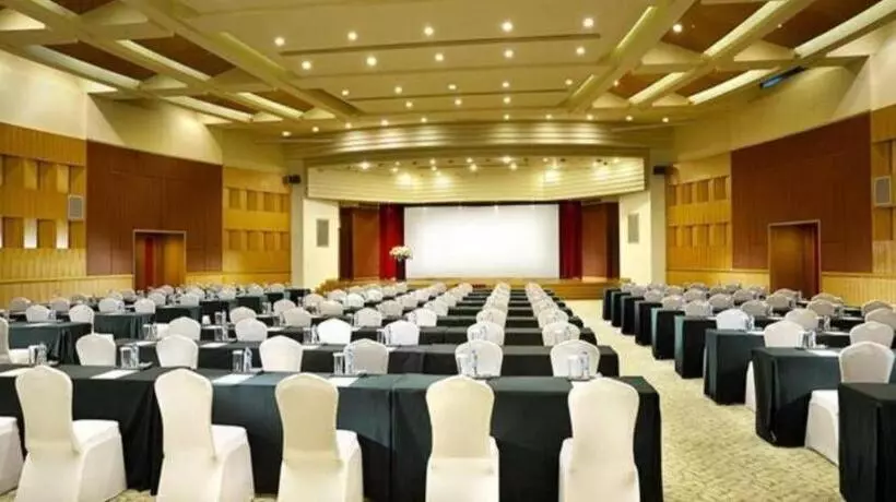 فندق Dongguan Mcb Lake