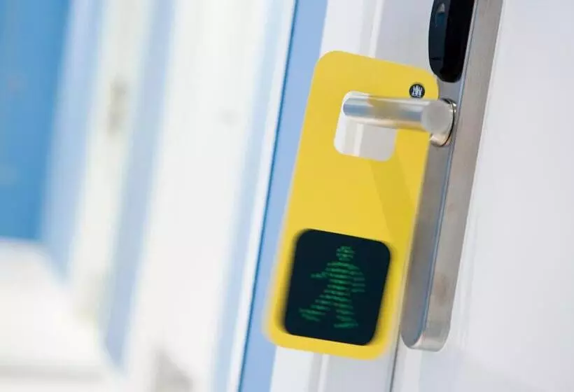 Отель Live & Dream