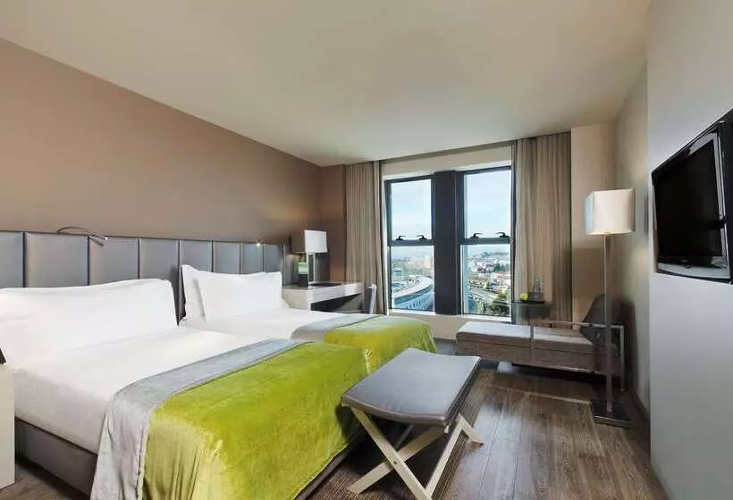 Melia Braga Hotel & Spa