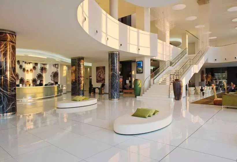 Melia Braga Hotel & Spa