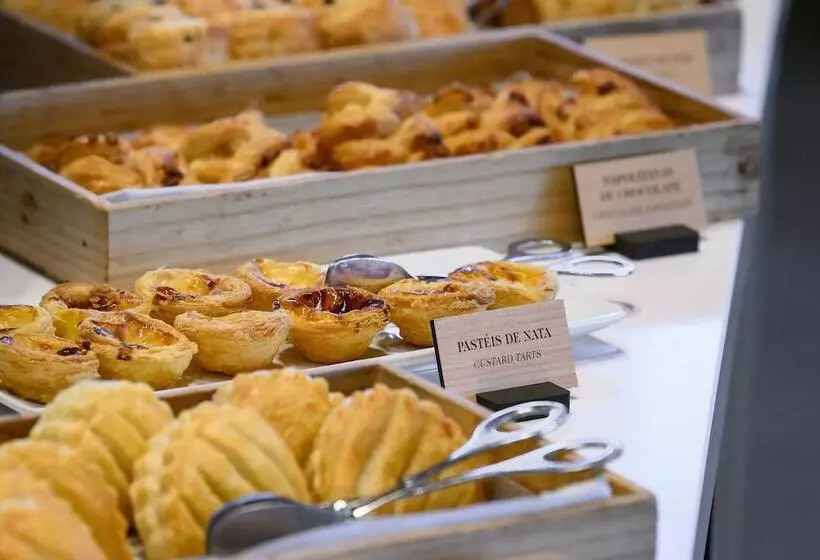 Melia Braga Hotel & Spa