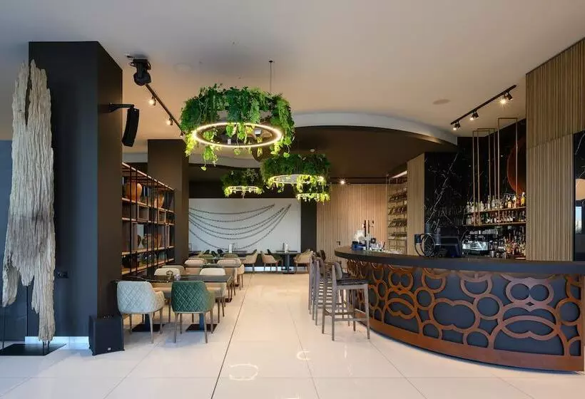 Melia Braga Hotel & Spa